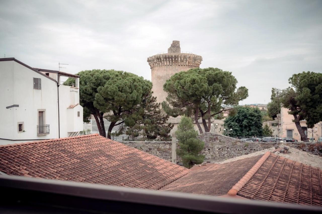 La Terrazza Dei Gemelli - Casa Vacanze Веноза Экстерьер фото